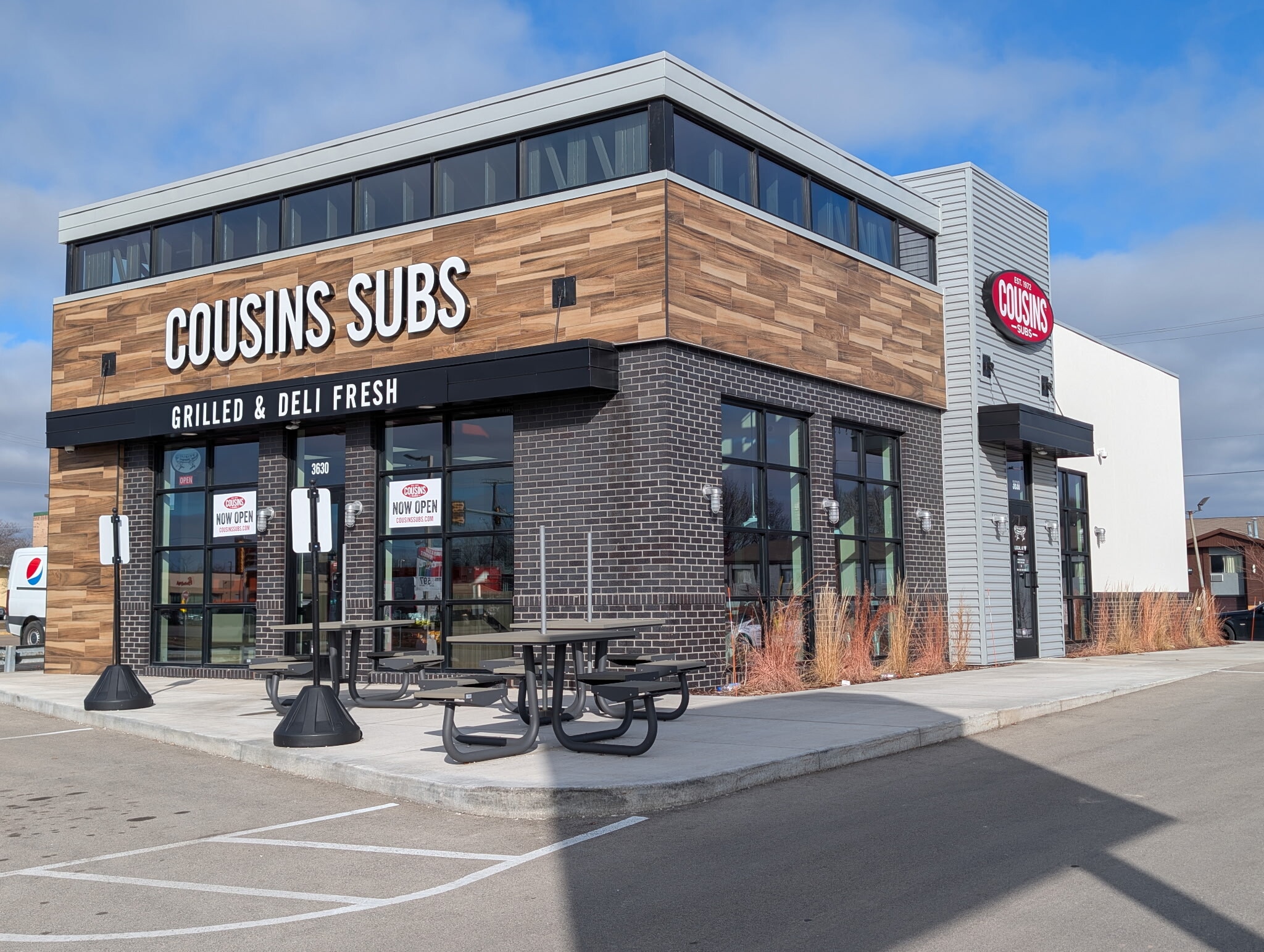 3626 W College Ave, Appleton, WI à vendre Photo principale- Image 1 de 14