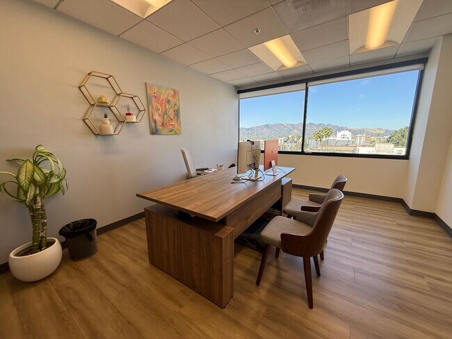 Plus de détails pour 425 E Colorado St, Glendale, CA - Bureau à louer