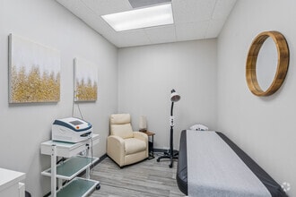 7041 Grand National Dr, Orlando, FL for lease Interior Photo- Image 2 of 3