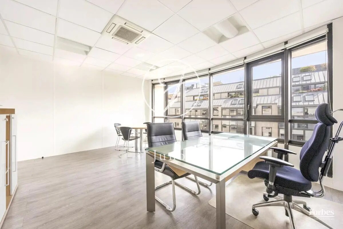 Office in Levallois-Perret for sale Interior Photo- Image 1 of 16