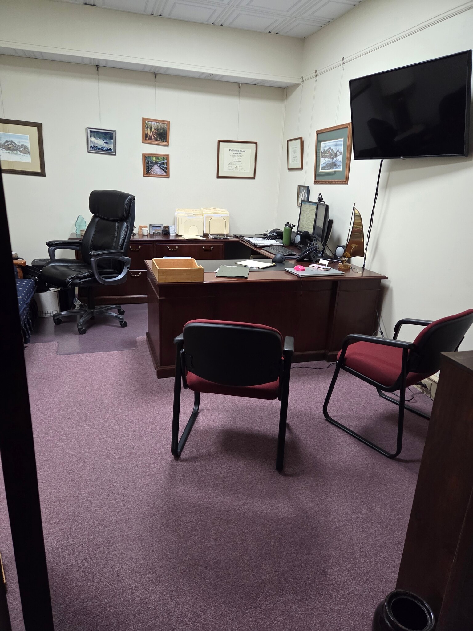 2140 Front St, Cuyahoga Falls, OH for lease Interior Photo- Image 1 of 6