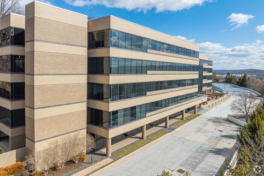 200 International Cir, Hunt Valley, MD à louer - Photo du bâtiment - Image 1 de 9