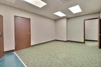 152 E 6th St, Fremont, NE à louer Photo de construction- Image 2 de 6