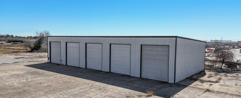 3199 Old Goliad Rd, Victoria, TX à vendre - Photo du bâtiment - Image 3 de 20
