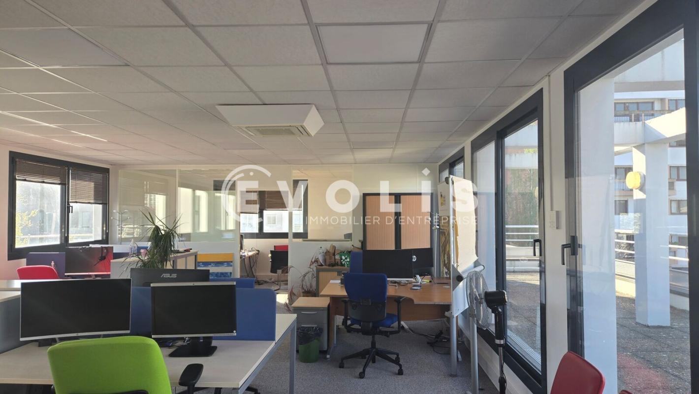 Impasse Valiton, Clichy for sale Interior Photo- Image 1 of 8