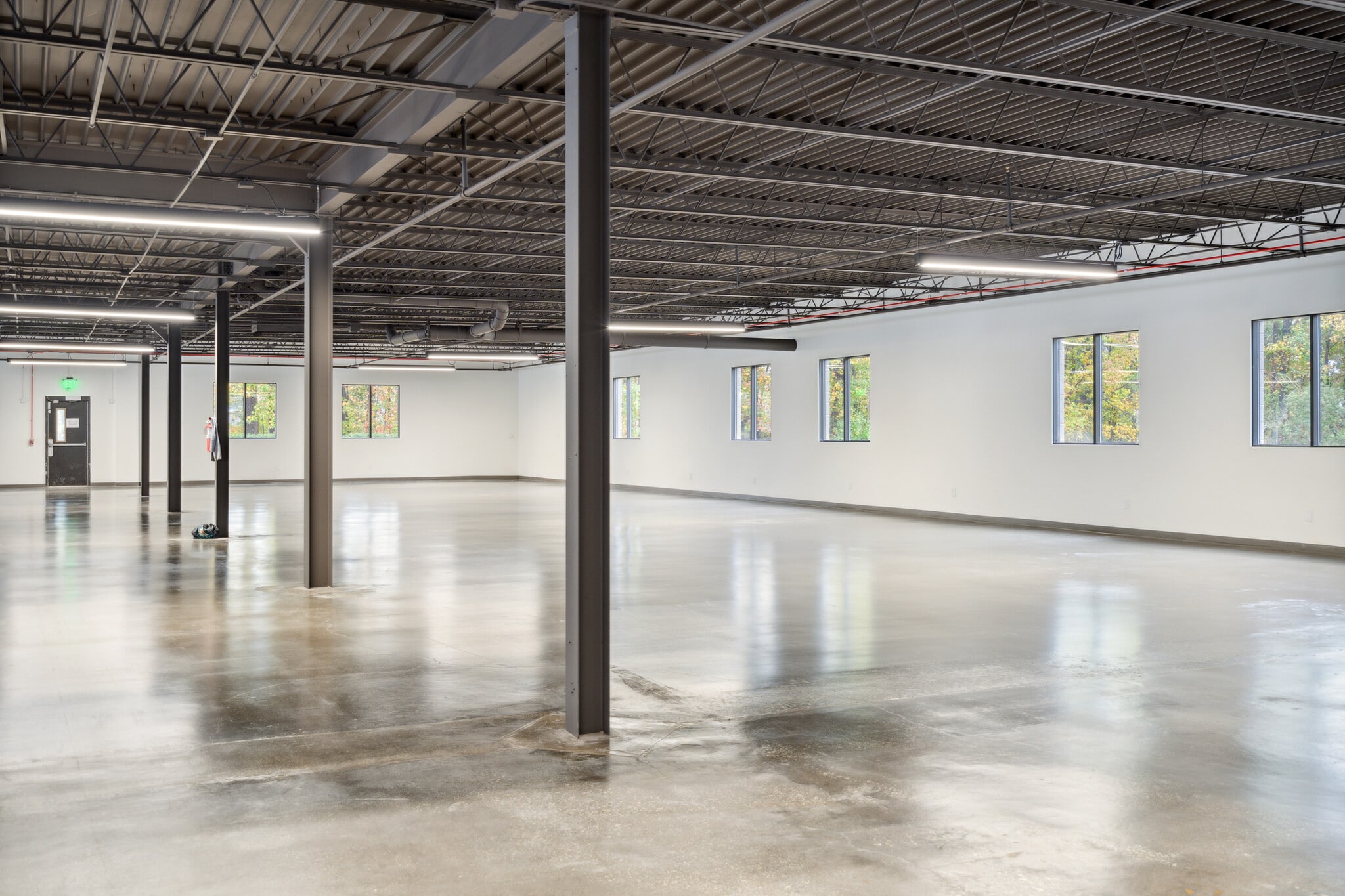 Port 26 | 2155 Eagle Drive, North Charleston, SC for lease Building Photo- Image 1 of 4