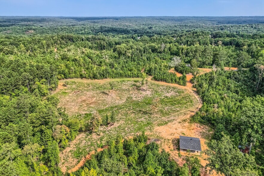 5211 Donna Rd, Douglasville, GA à vendre - Photo du bâtiment - Image 1 de 20