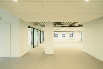 221 W 10th St, Wilmington, DE for lease Interior Photo- Image 2 of 7