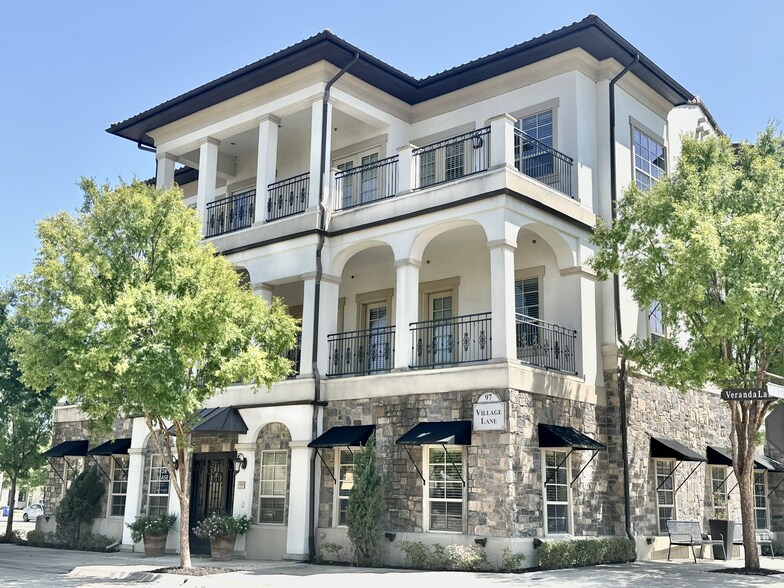 97 Village Ln, Colleyville, TX à louer - Photo du bâtiment - Image 2 de 9