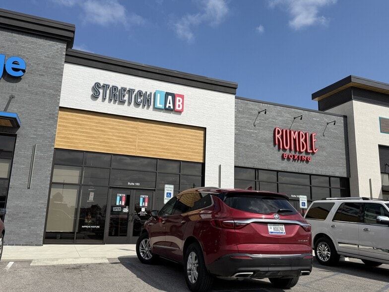 6432 E Florida St, Evansville, IN for lease - Building Photo - Image 2 of 15