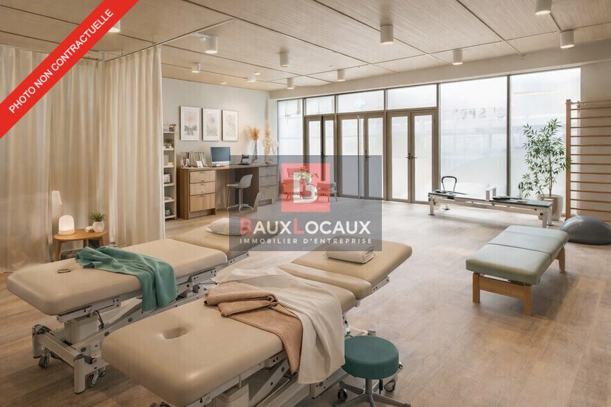 Commerce de détail dans La Ciotat à vendre - Photo du bâtiment - Image 2 de 6