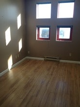 1142 Carling Ave, Ottawa, ON à louer Photo intérieure- Image 2 de 5