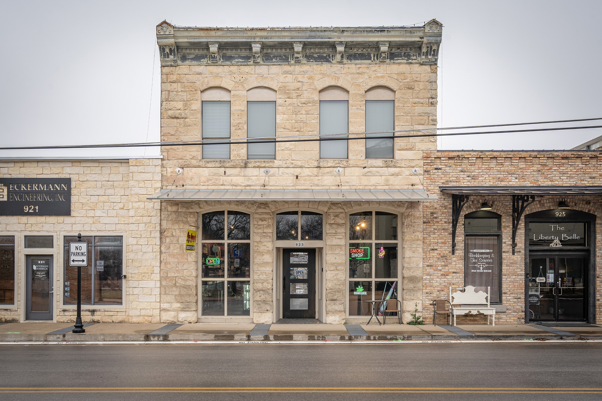 923 Main St, Liberty Hill, TX for sale Building Photo- Image 1 of 13