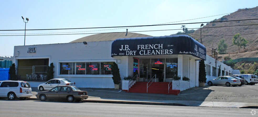 6040 W Jefferson Blvd, Los Angeles, CA à vendre - Photo du bâtiment - Image 3 de 3