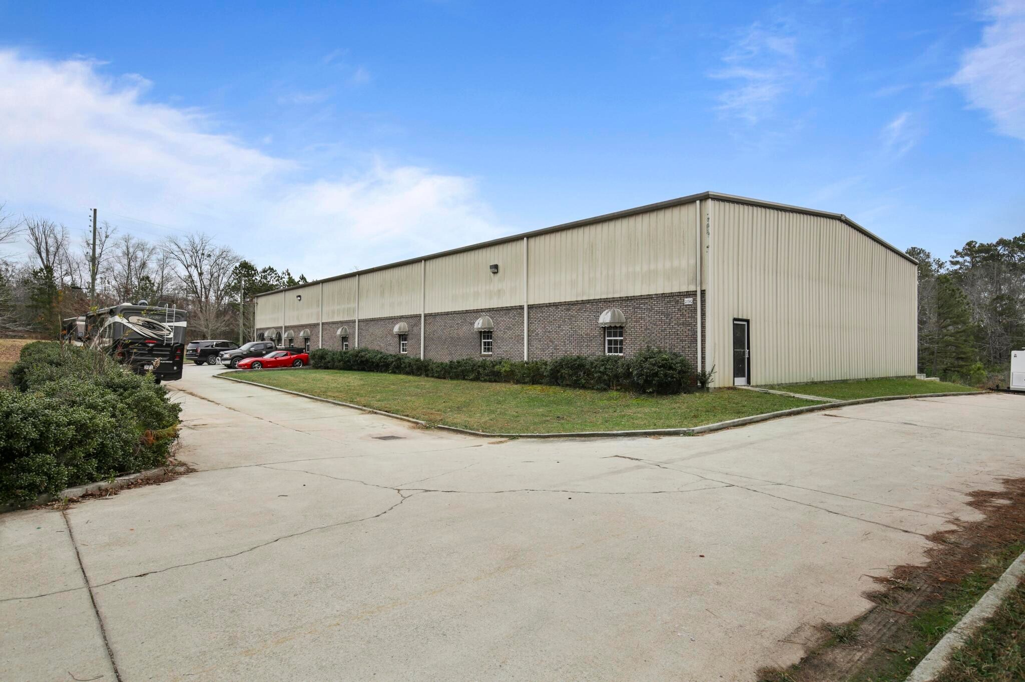 Jason Industrial Parkway Properties portfolio of 10 properties for sale on LoopNet.ca Building Photo- Image 1 of 24