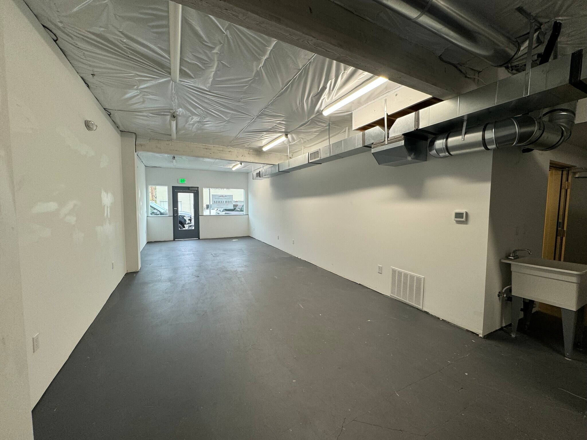 4610-4640 SW Beaverton Hillsdale Hwy, Portland, OR à louer Photo intérieure- Image 1 de 3