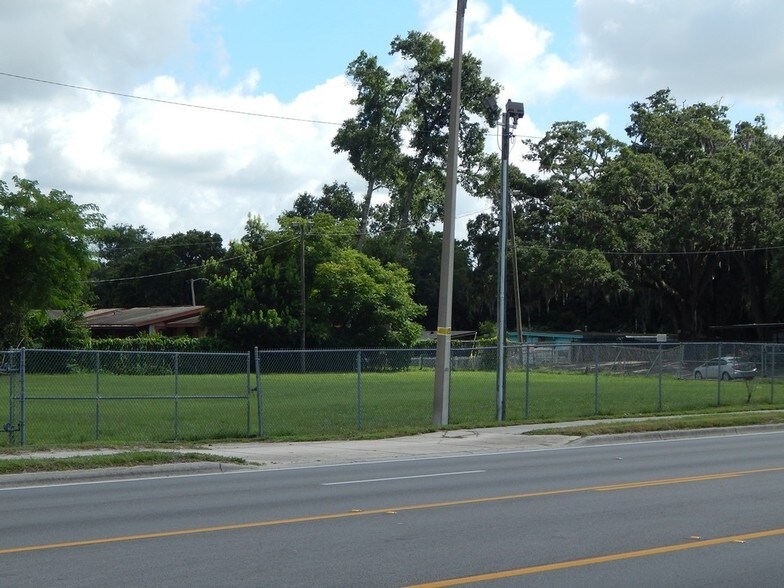 5225 Old Winter Garden Rd, Orlando, FL for sale - Primary Photo - Image 1 of 3