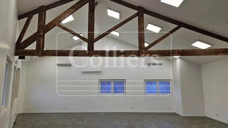 Office in Marseille for lease - Interior Photo - Image 3 of 4