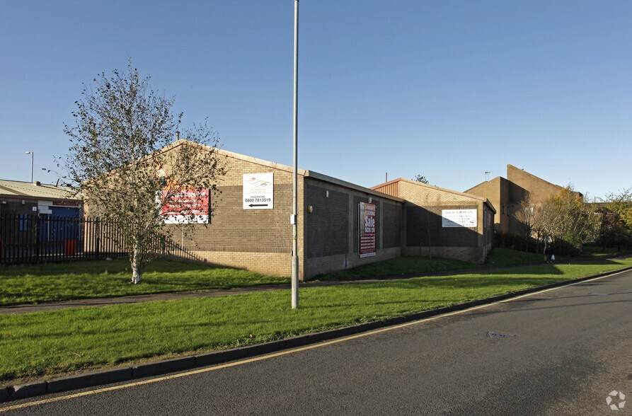 10 Rosendale Way, Blantyre à louer - Photo du bâtiment - Image 2 de 3
