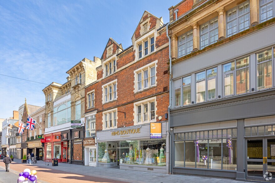 28-30 Market St, Leicester for lease - Building Photo - Image 2 of 2