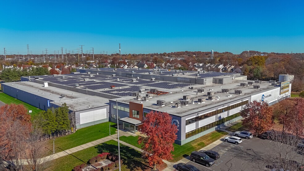 114 Tived Ln E, Edison, NJ for lease - Building Photo - Image 2 of 13