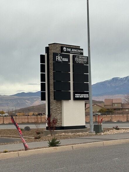 767 E Hayfield Dr, Washington, UT for lease - Building Photo - Image 3 of 4