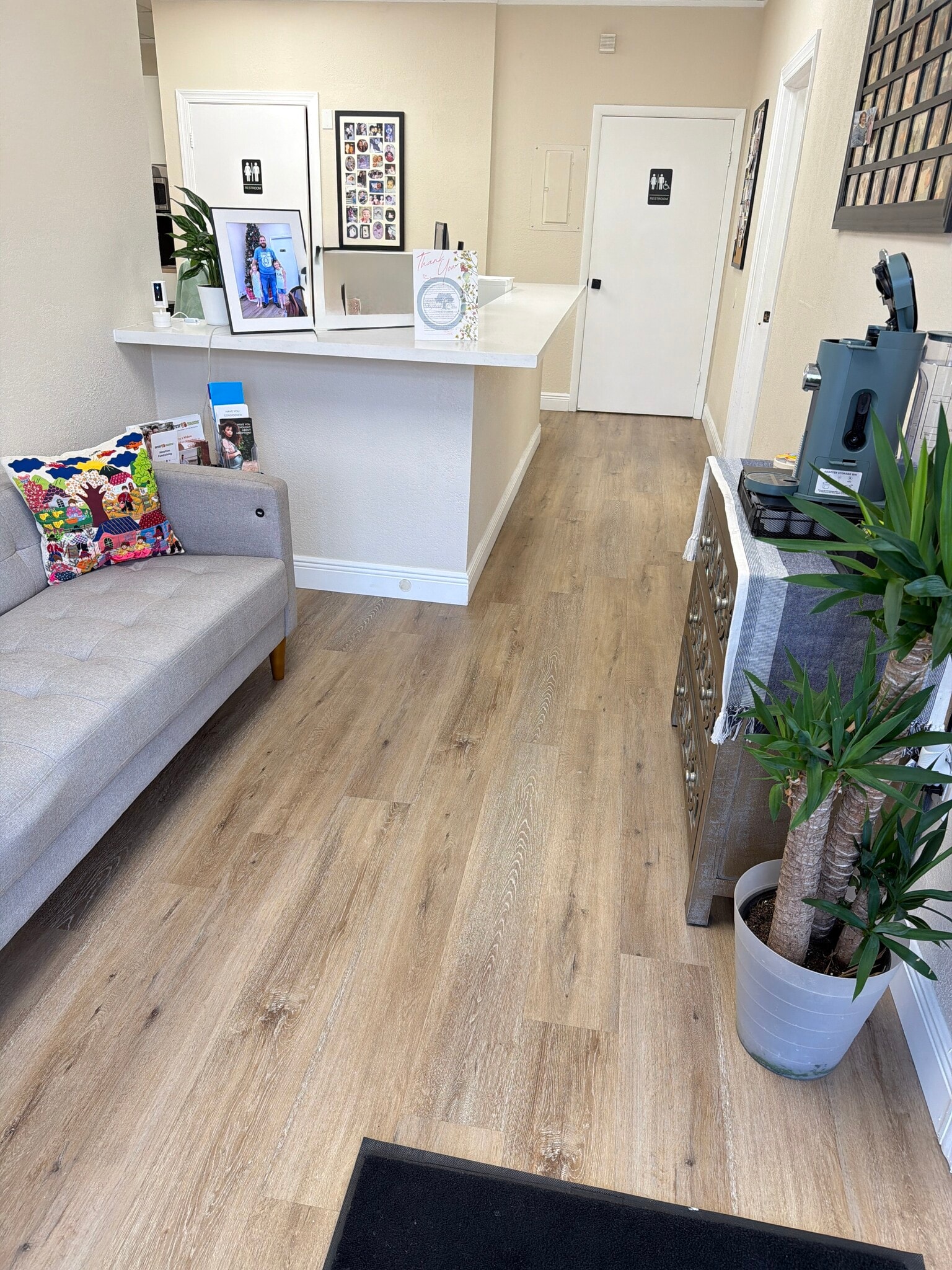 5400 S University Dr, Davie, FL for lease Interior Photo- Image 1 of 5