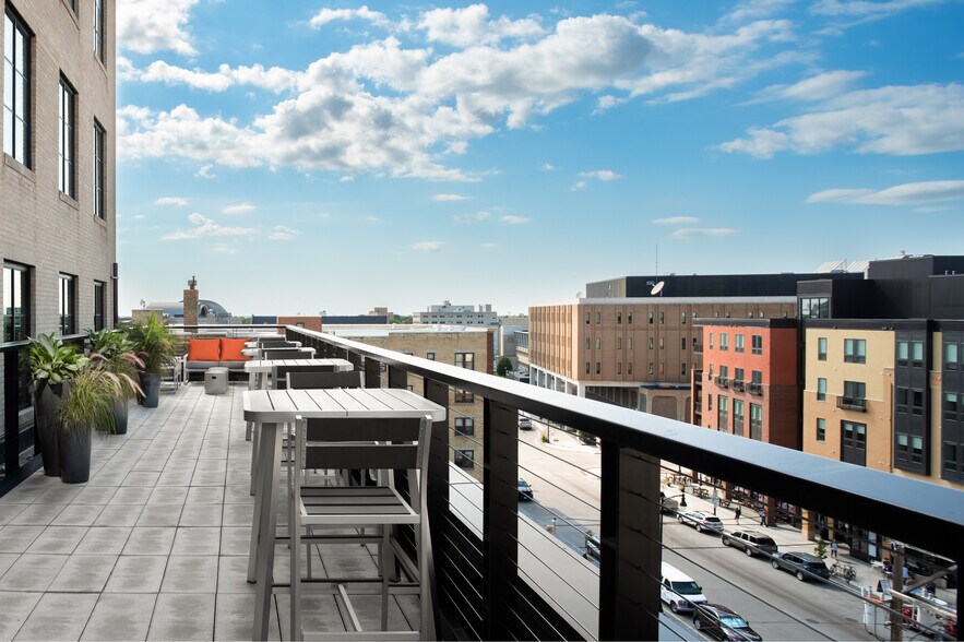 118 N Broadway, Fargo, ND à louer - Photo du bâtiment - Image 3 de 4