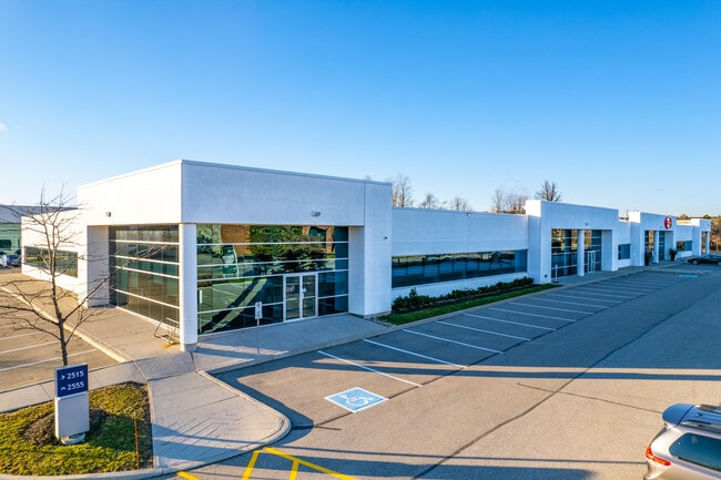 More details for 2515 Meadowpine Blvd, Mississauga, ON - Office for Lease