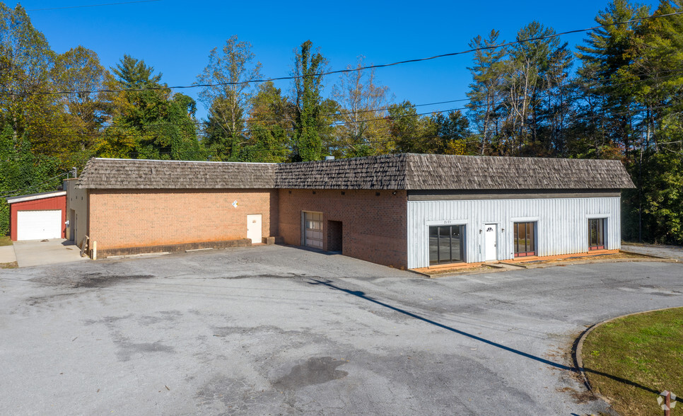 2171 Nc 18 Hwy, Morganton, NC for sale - Primary Photo - Image 1 of 1