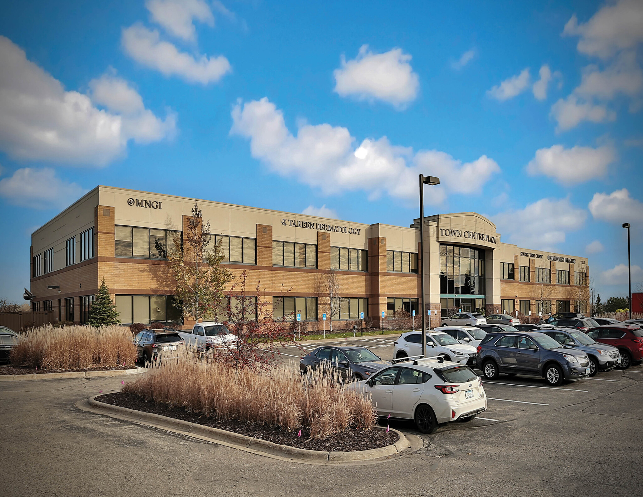 1185 Town Centre Dr, Eagan, MN for sale Building Photo- Image 1 of 5