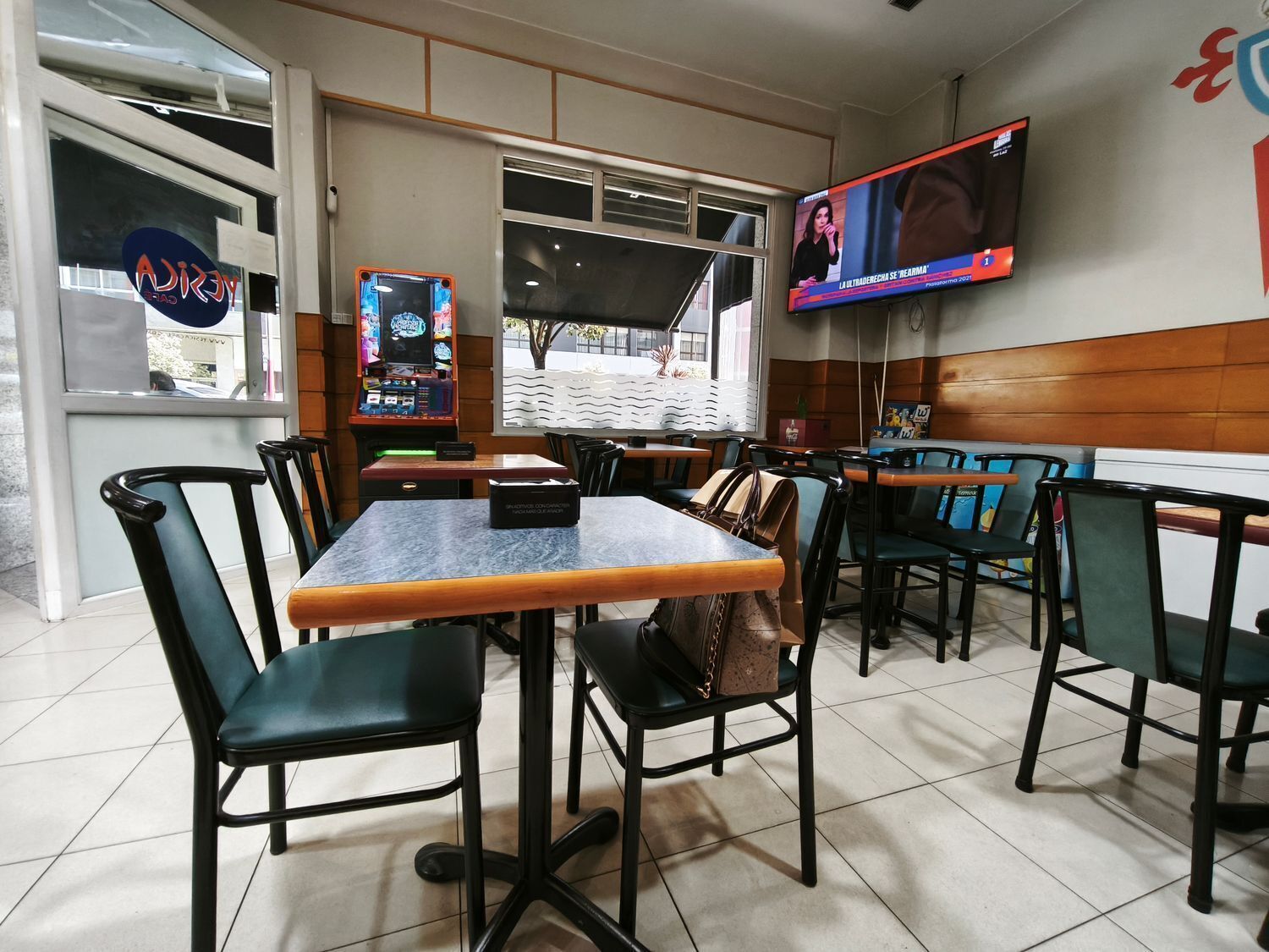 Commerce de détail dans Vigo, Pontevedra à vendre Photo intérieure- Image 1 de 28