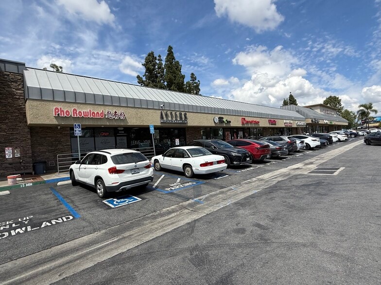 18900-18932 E Gale Ave, Rowland Heights, CA for lease - Building Photo - Image 3 of 12