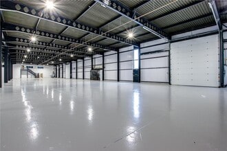 Alder Rd, North Shields for lease Interior Photo- Image 2 of 3