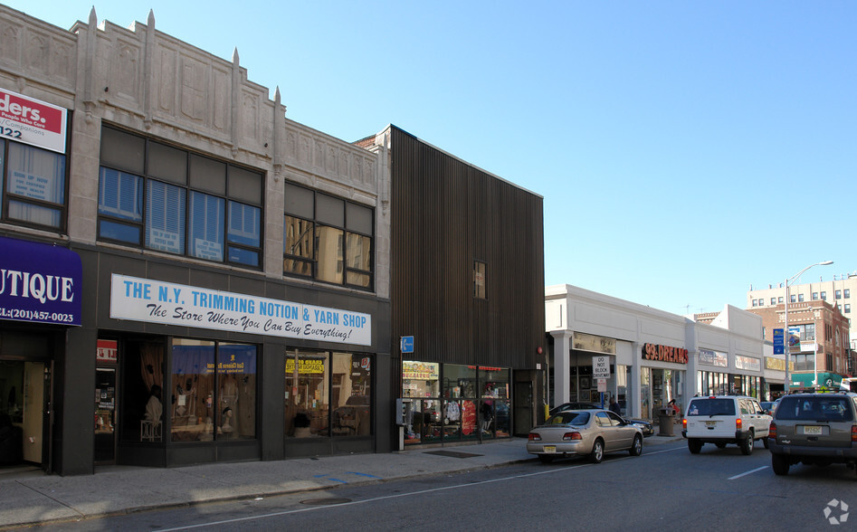 197 Main St, Hackensack, NJ for sale - Primary Photo - Image 1 of 1