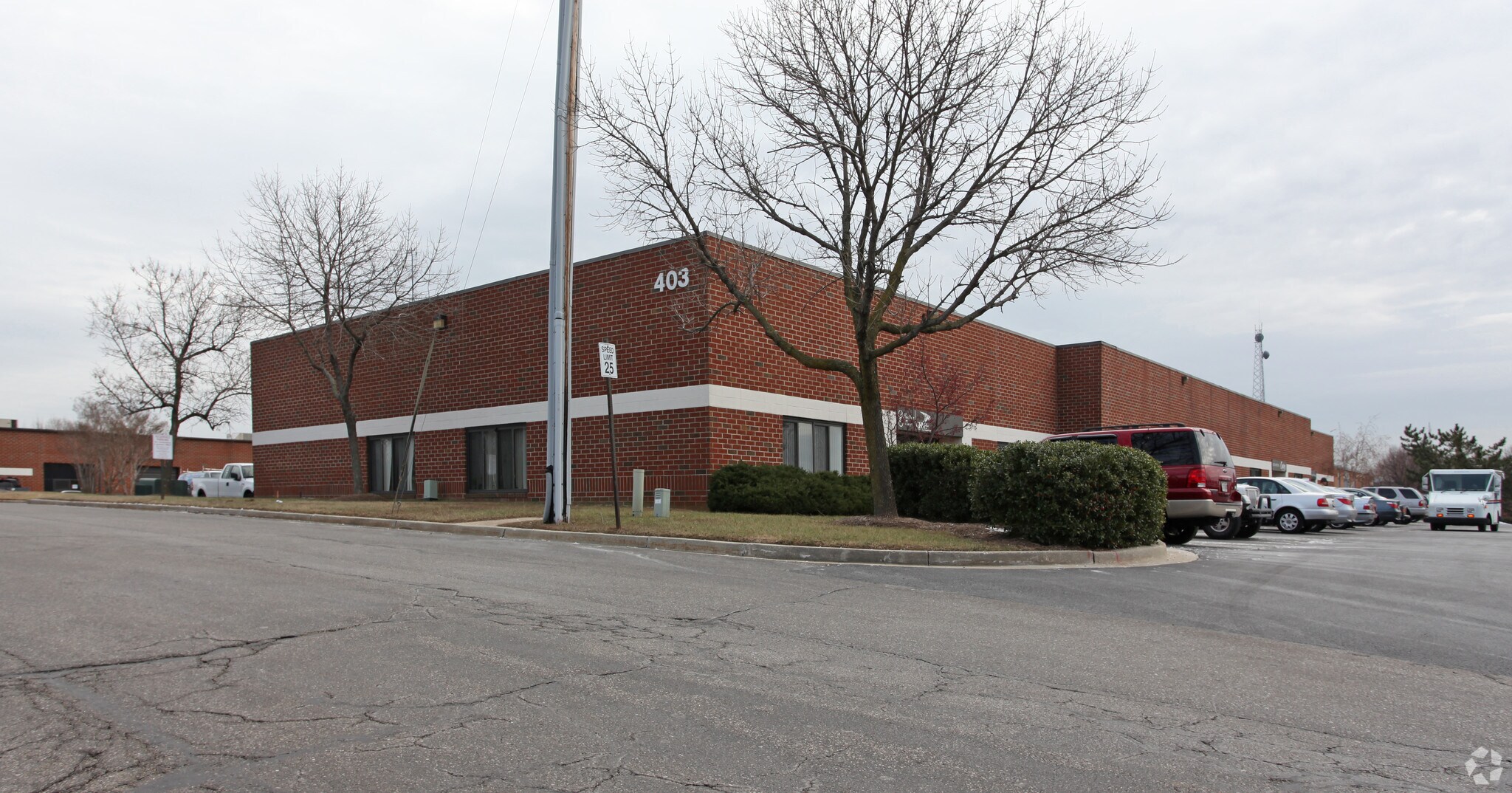 403 Headquarters Dr, Millersville, MD à louer Photo principale- Image 1 de 3