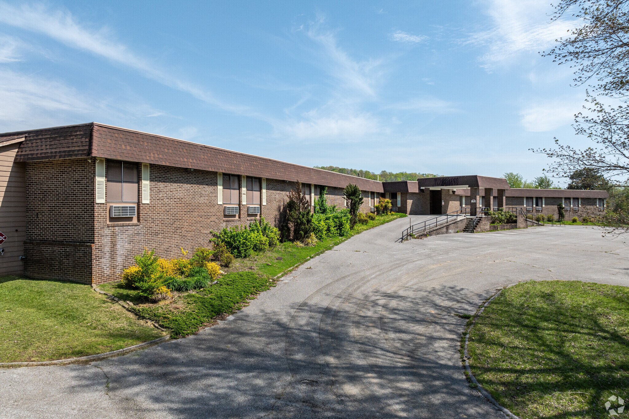 240 Hannah Rd, Harriman, TN à vendre Photo principale- Image 1 de 1