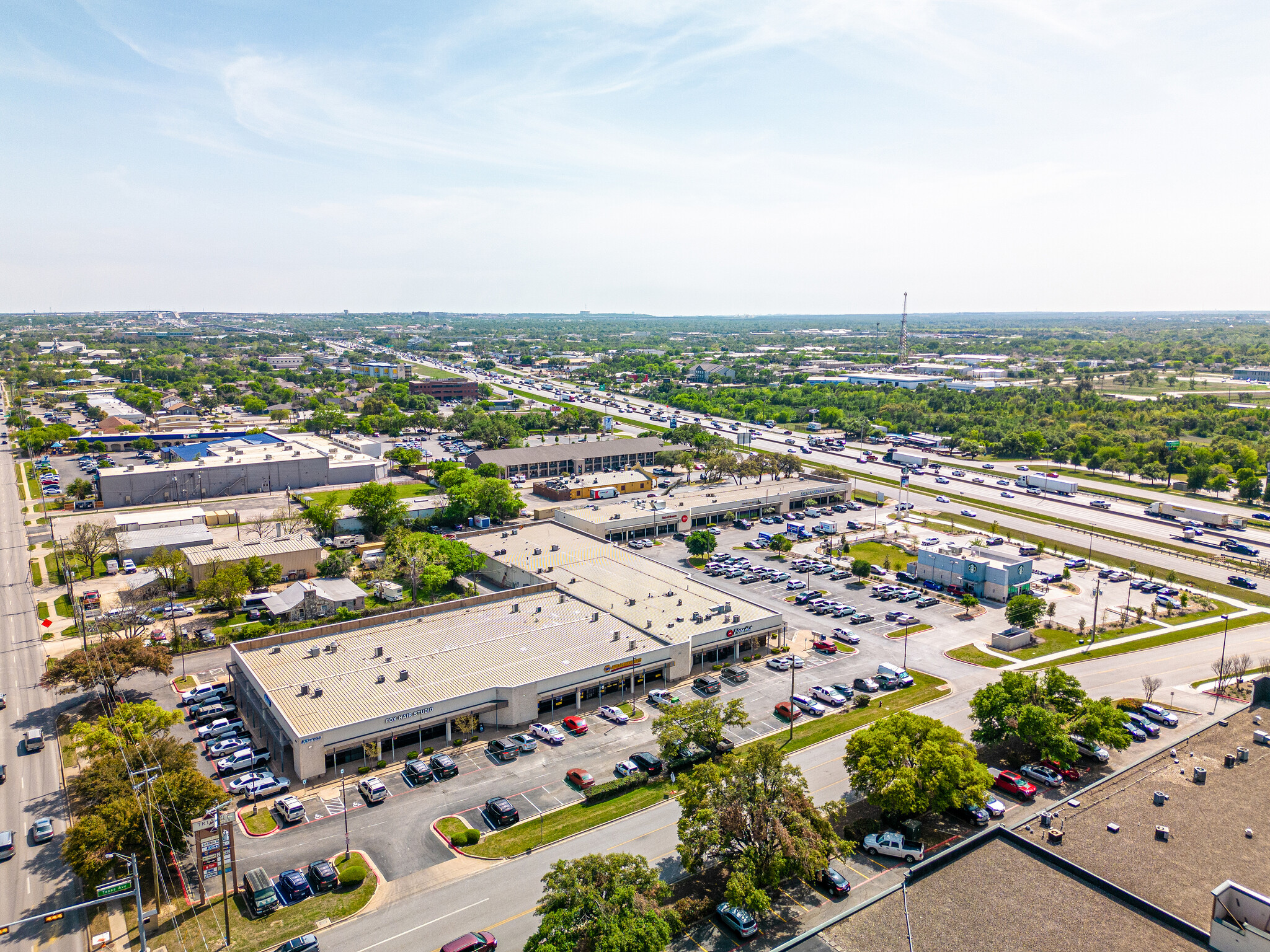 2000 N Mays St, Round Rock, TX for lease Aerial- Image 1 of 27