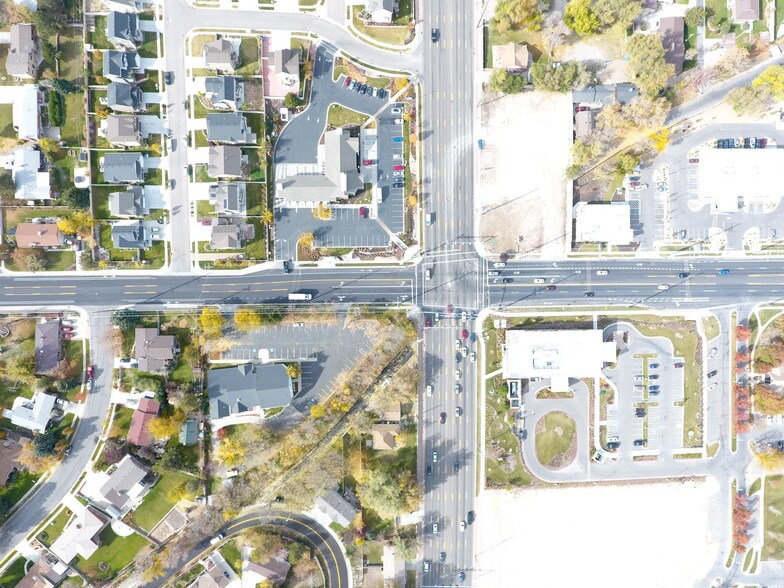 2724 W 5400 S, Salt Lake City, UT à louer - Aérien - Image 2 de 4