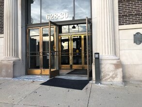 628 Columbus St, Ottawa, IL for lease Building Photo- Image 2 of 10