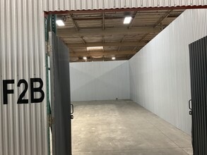 21350 Lassen St, Chatsworth, CA for lease Interior Photo- Image 1 of 5