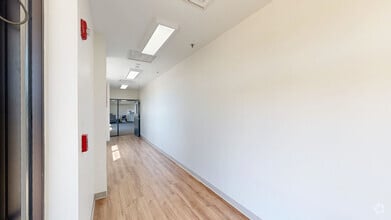 301 Island Rd, Mahwah, NJ for lease Matterport 3D Scan- Image 1 of 15