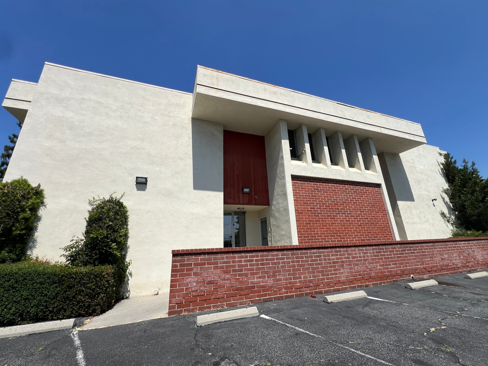 66 W Duarte Rd, Arcadia, CA for lease Primary Photo- Image 1 of 3