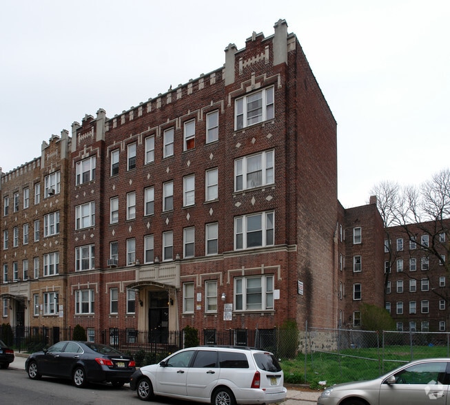150 Belmont Ave, Jersey City, NJ for sale - Building Photo - Image 3 of 9