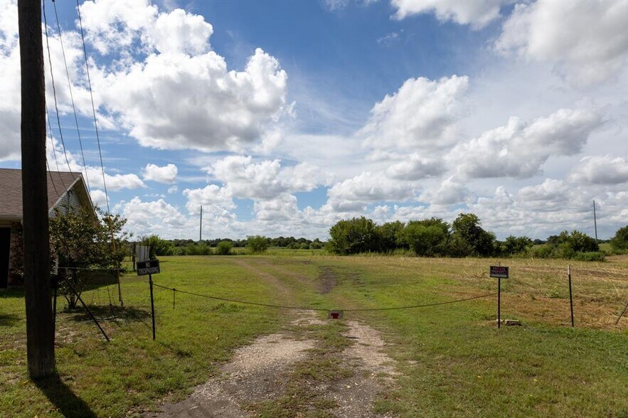 1508 Pendergrass st, Lockhart, TX à vendre - Photo du b timent - Image 3 de 16