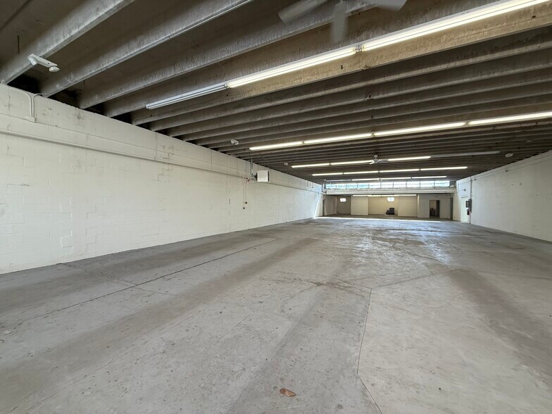 56 Columbia St, West Orange, NJ à louer - Photo du bâtiment - Image 2 de 6