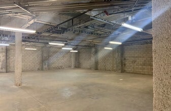 1 Better World Cir, Temecula, CA for lease Interior Photo- Image 2 of 6