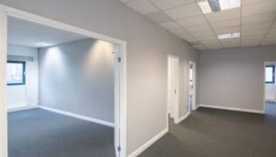 Whitwood Ln, Castleford for lease Interior Photo- Image 2 of 2