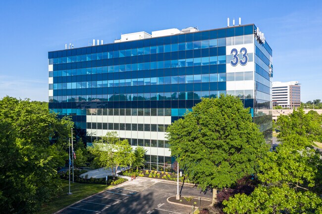 Plus de détails pour 33 Wood Ave S, Iselin, NJ - Coworking à louer