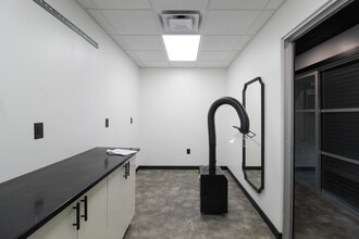 27621 Warren Rd, Garden City, MI for lease Interior Photo- Image 2 of 3